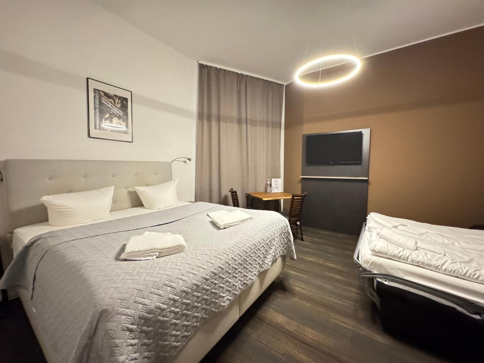 Hotel Bregenz Berlino Esterno foto